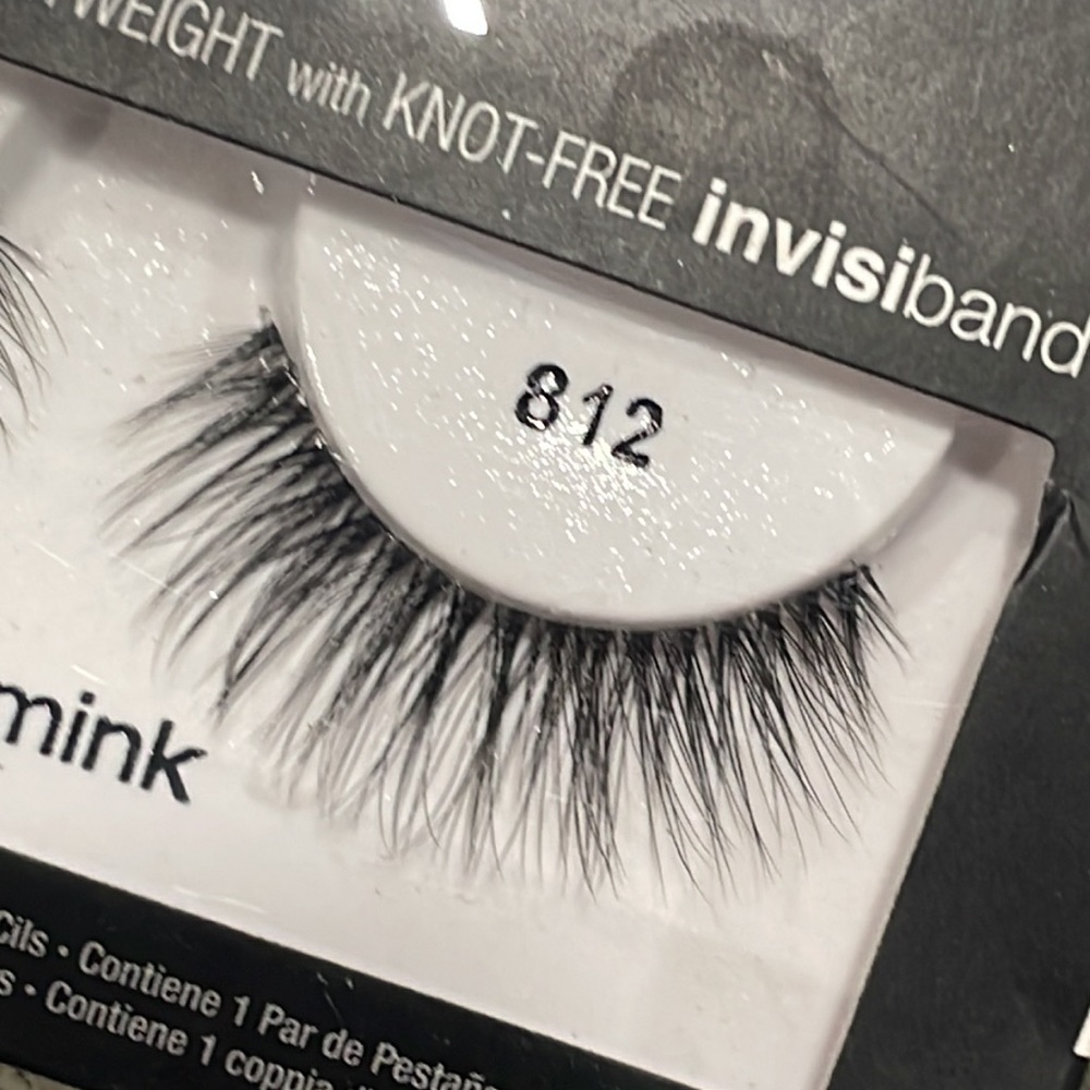 Ardell Fauxmink Lashes style 812 - Picture 3 of 4
